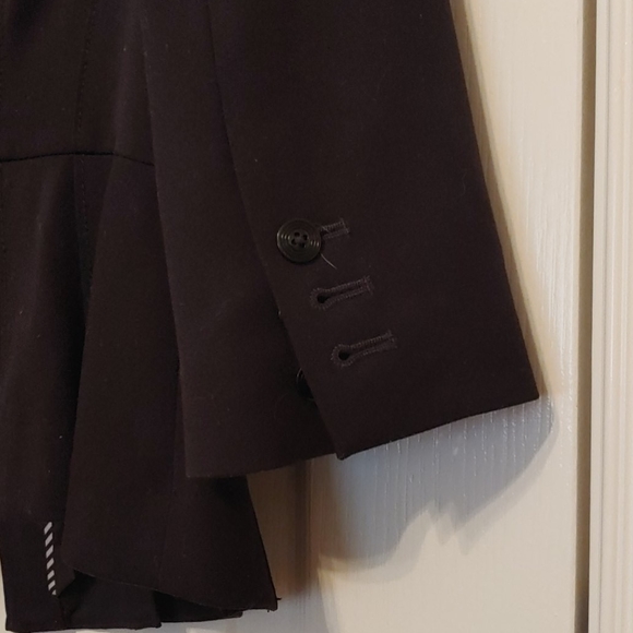 Jacket - Picture 4 of 4